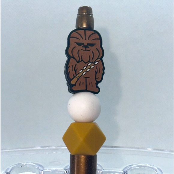 Other - Cute refillable beaded pen